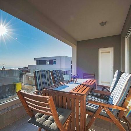 Blue Sky, Modern Sea View Apartment 노바야 외부 사진